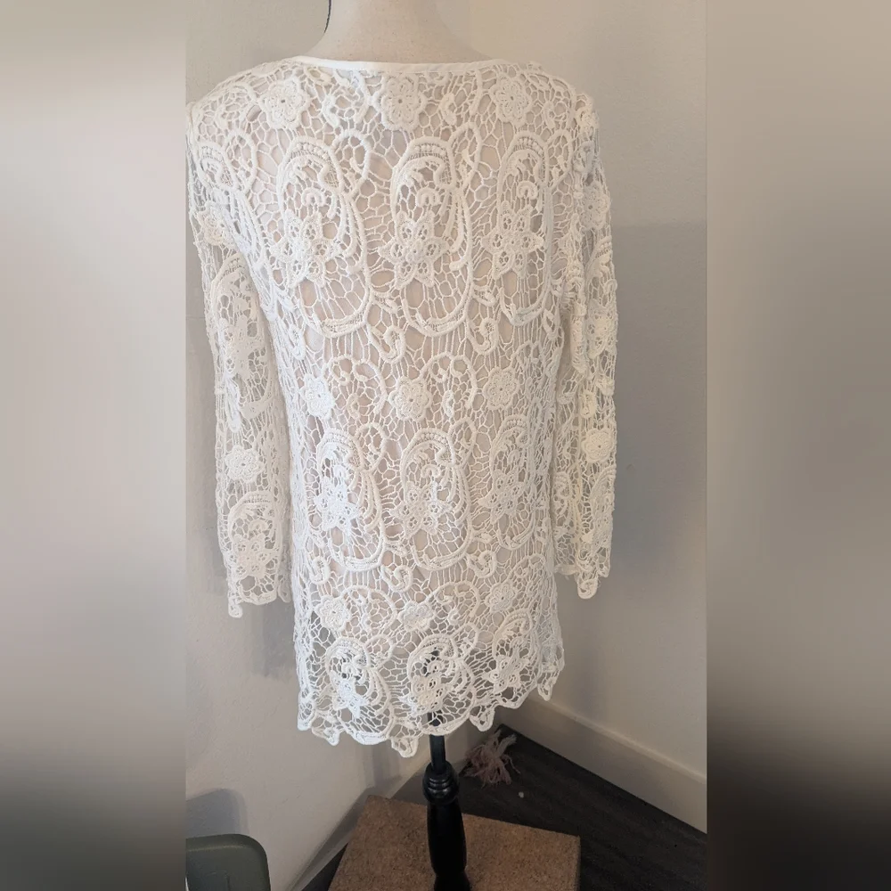 Origami by Vivien ladies top. - Picture 2 of 3